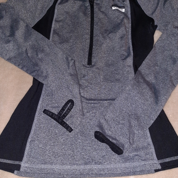 PINK Victoria's Secret 3/4 Zip Pullover Size s - Picture 4 of 4